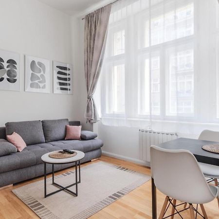 Prague Days - Elegant Studios Near Wenceslas Square المظهر الخارجي الصورة